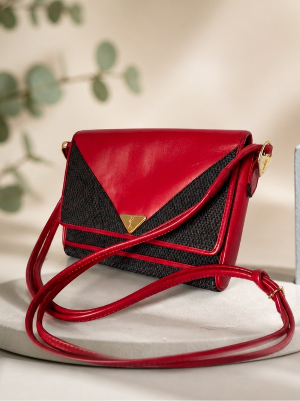 🔥🔥SALE🔥🔥Authentic Yves Saint Laurent Cassandra Crossbody/ Bag - Picture 5 of 17